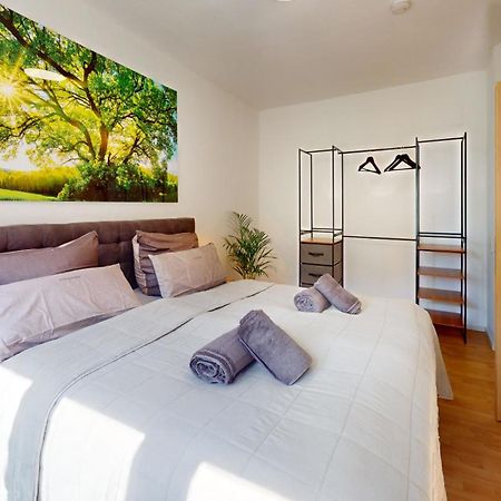 Sweethome - Luxus Apartment Auf 2 Etagen Magdebourg Extérieur photo