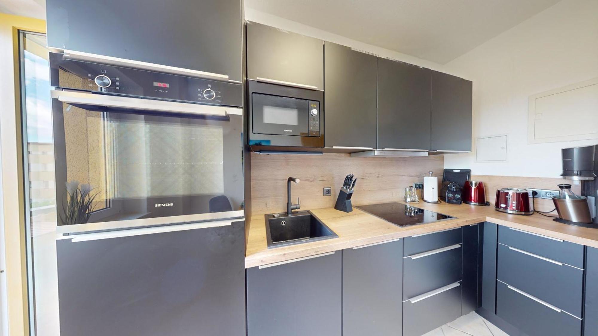 Sweethome - Luxus Apartment Auf 2 Etagen Magdebourg Extérieur photo